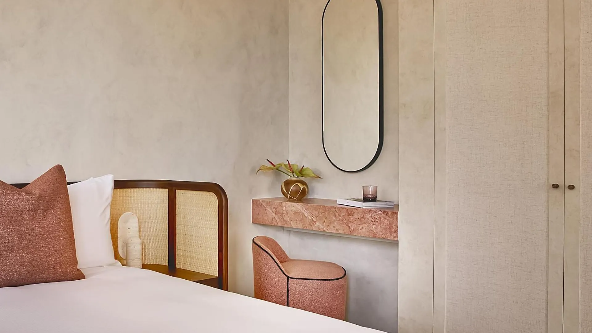 *****  Hotel Mondrian Gold Coast Australien